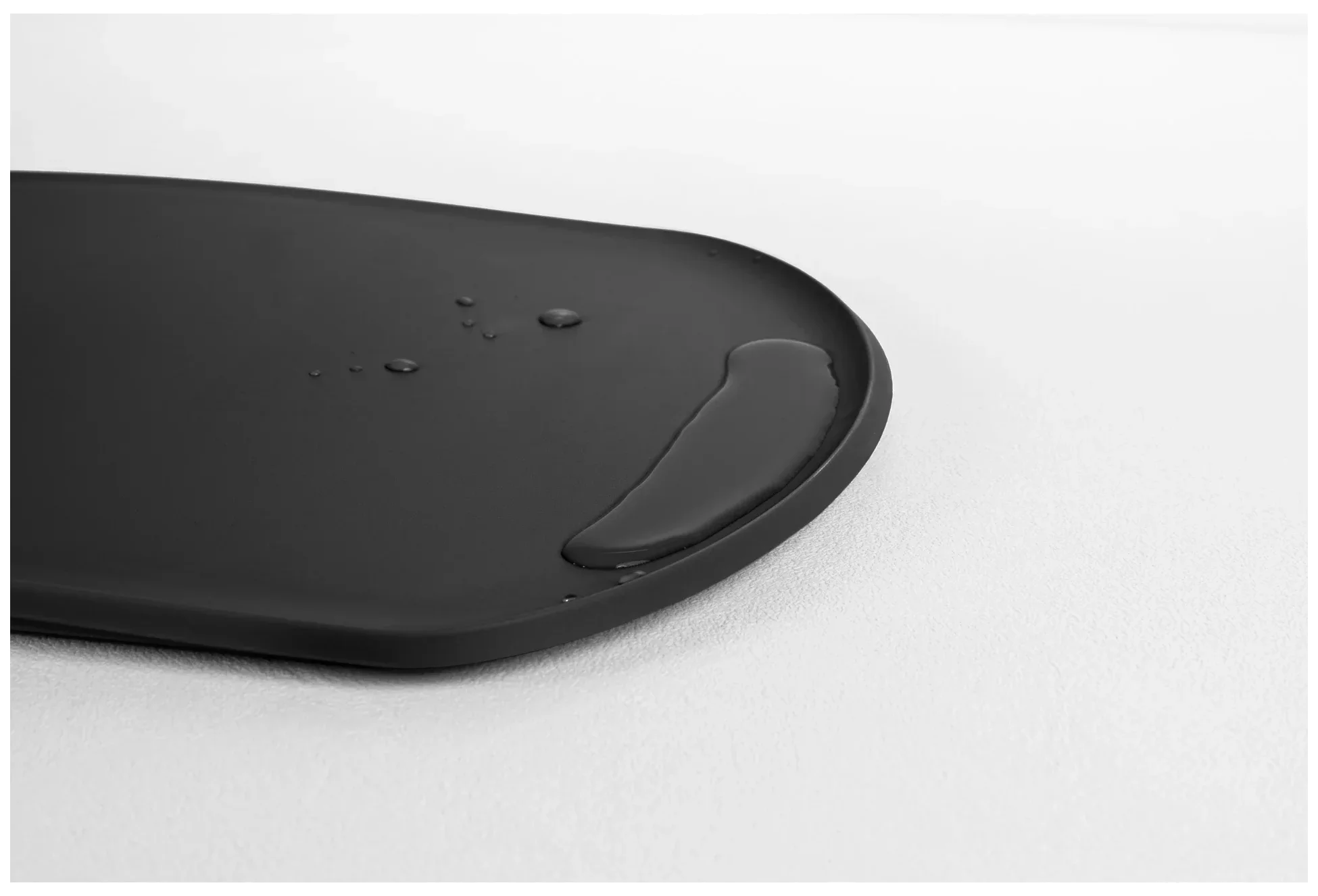 SKATEBOARD Krájecí prkénko/servírování, karbon / BLIM PLUS