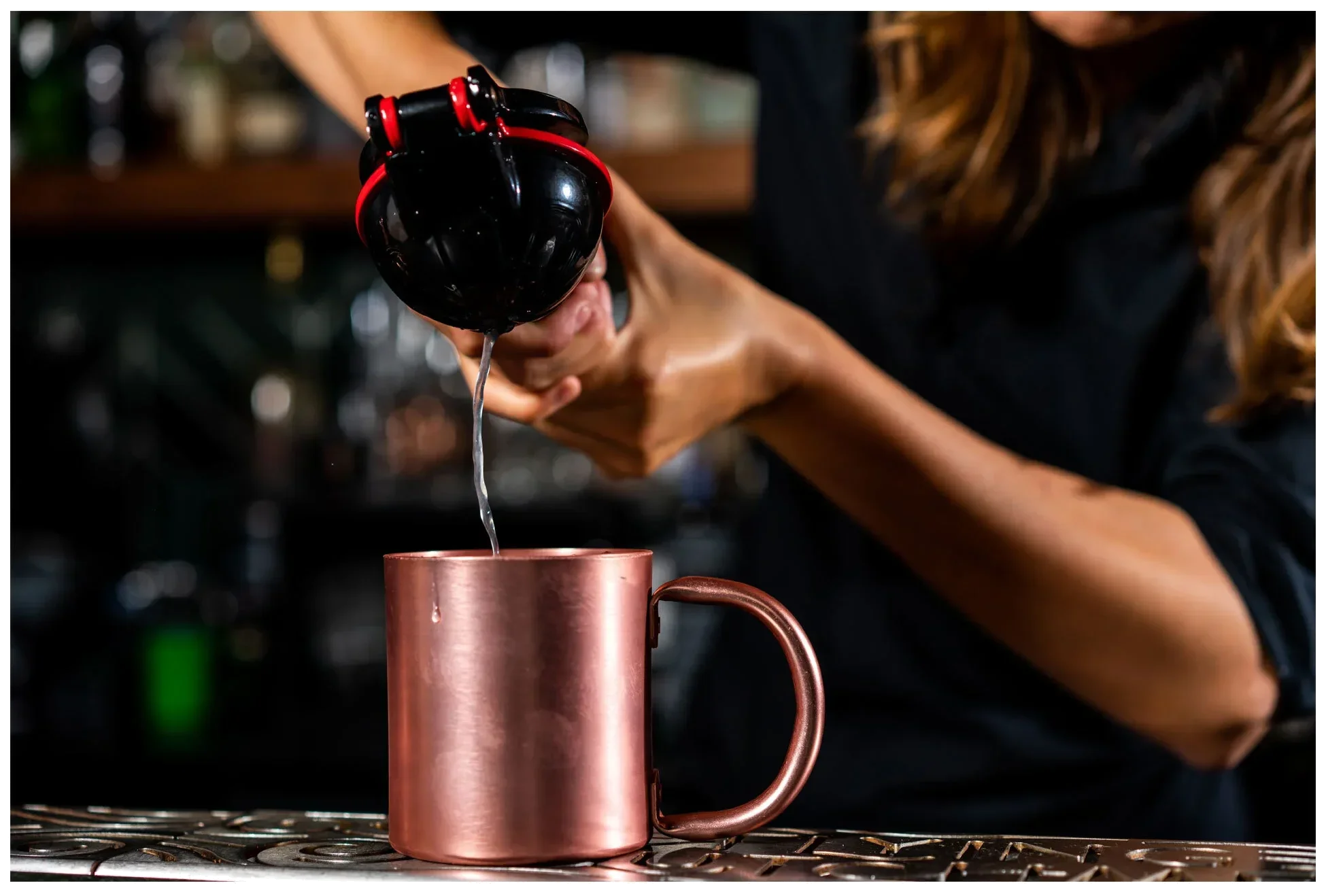 Smaltovaný lis na citrusy / BAR PROFESSIONAL
