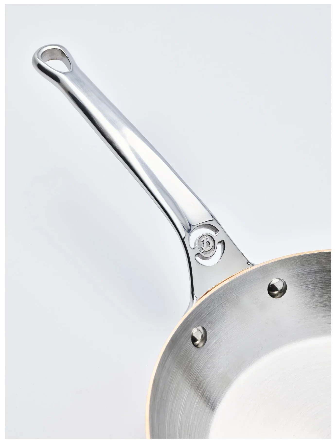 PRIMA MATERA Měděná pánev 24 cm / DE BUYER