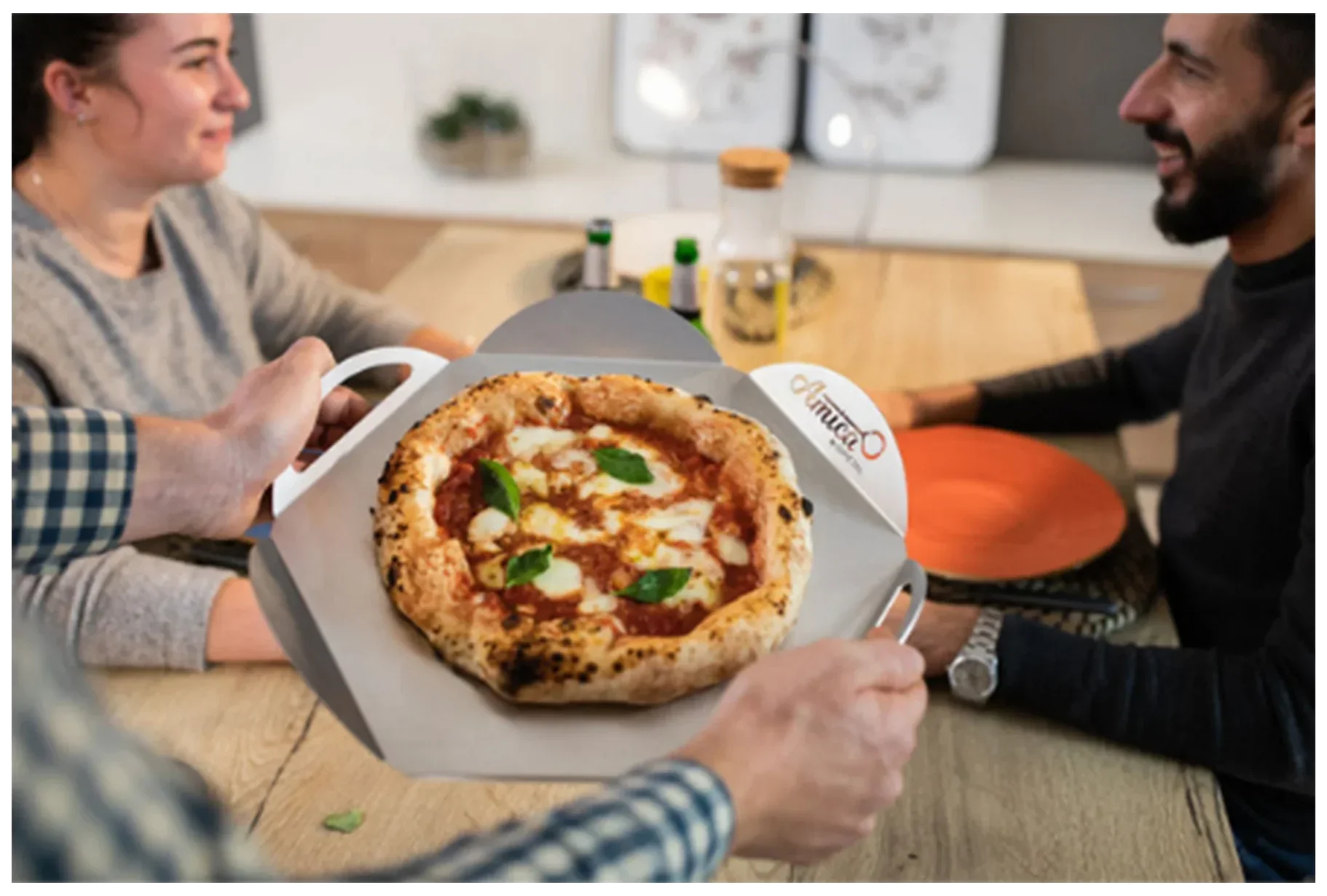 AMICA Podnos na krájení a servírování pizzy 33 cm / GI METAL