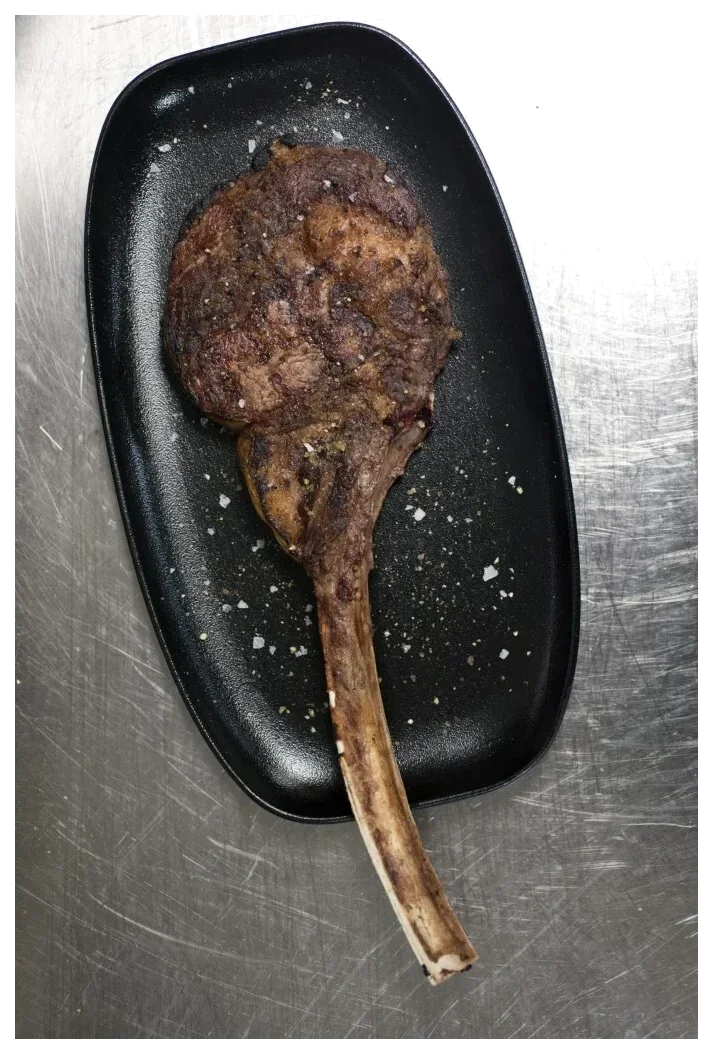 CLUB Obdélníkový talíř 36 x 21 cm černý / REVOL