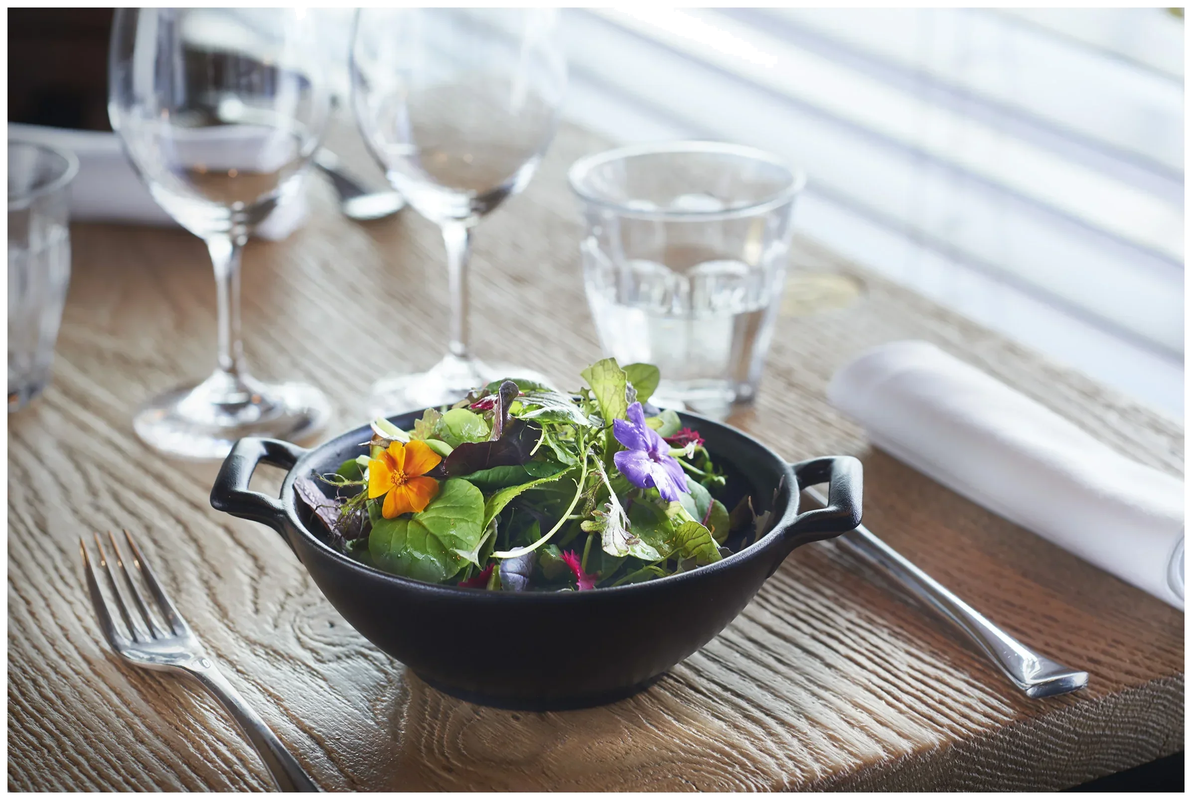 BELLE CUISINE NOIR Černý wok 1000 ml / REVOL