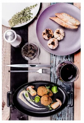BELLE CUISINE NOIR Hluboká oválná nádoba 400 ml černá / REVOL