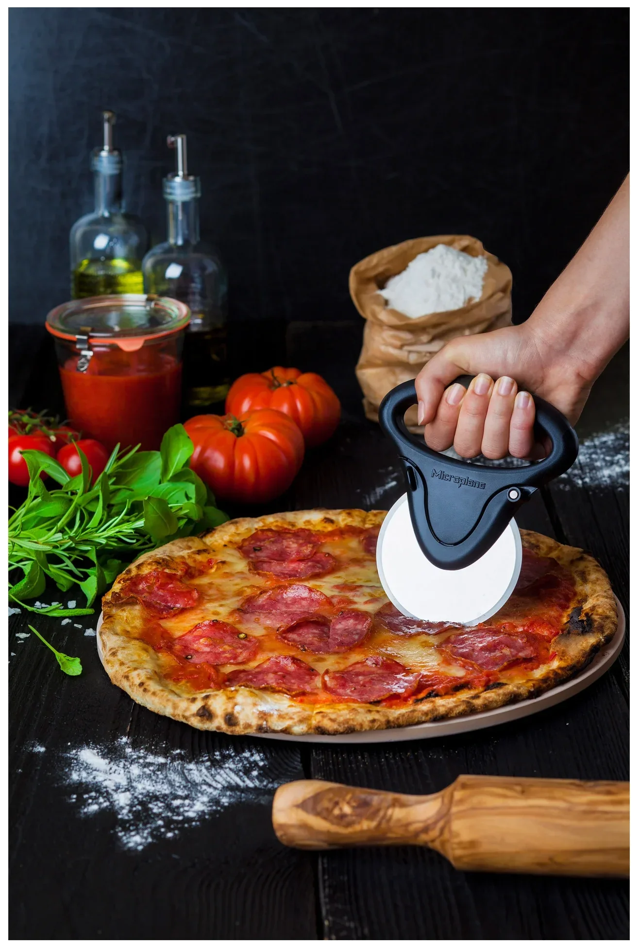 SPECIALTY Krájecí kolečko na pizzu / MICROPLANE