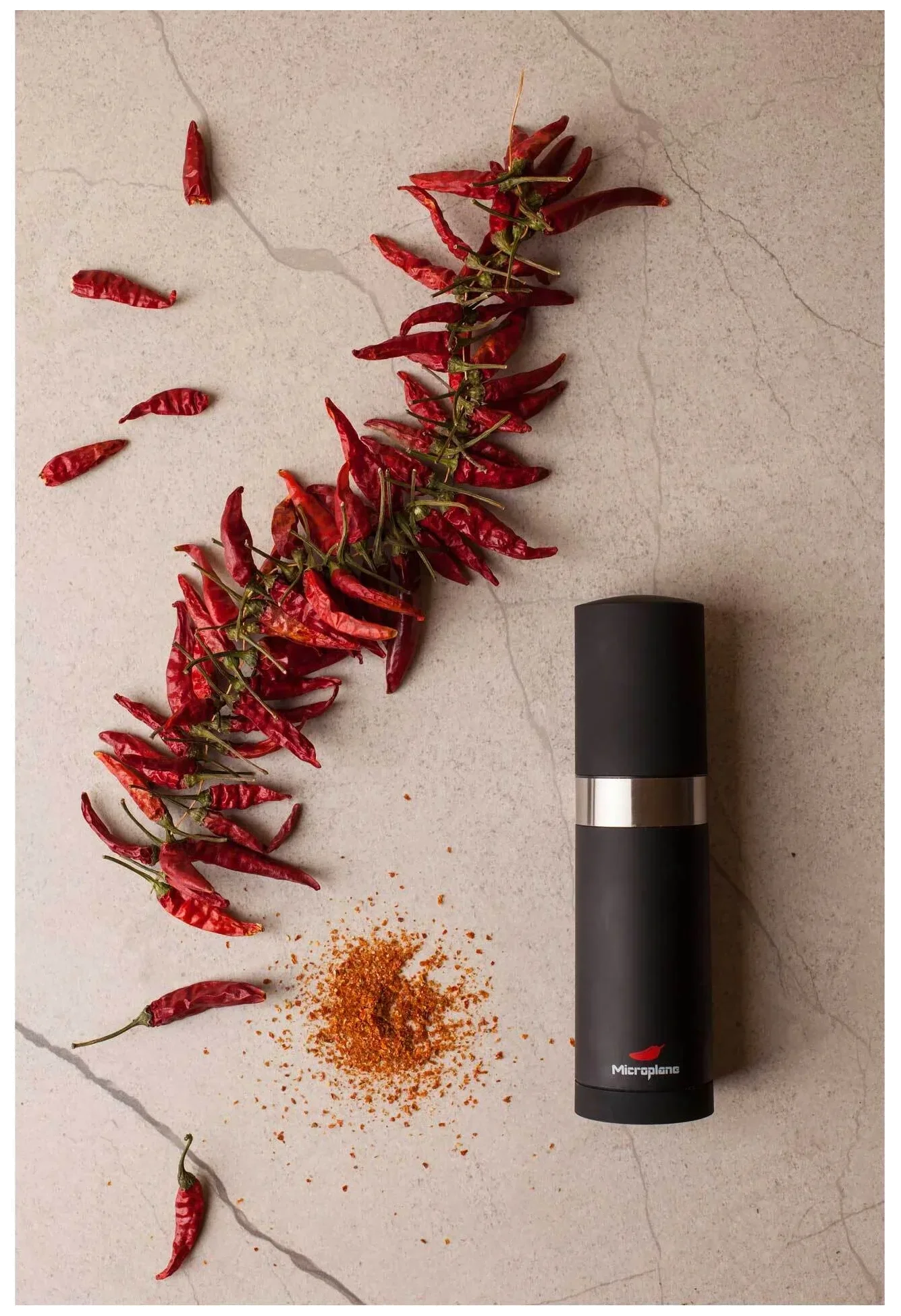 SPECIALTY Mlýnek na sušené chilli papričky / MICROPLANE
