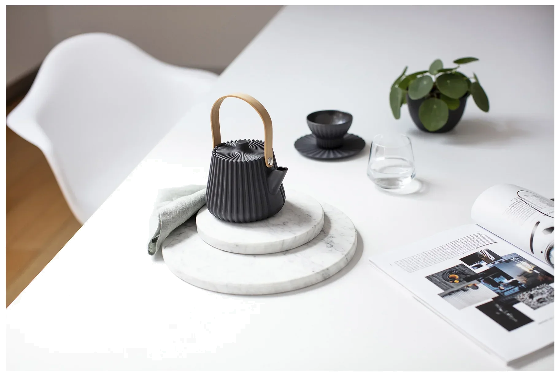 PEKOE Mlecznik / REVOL