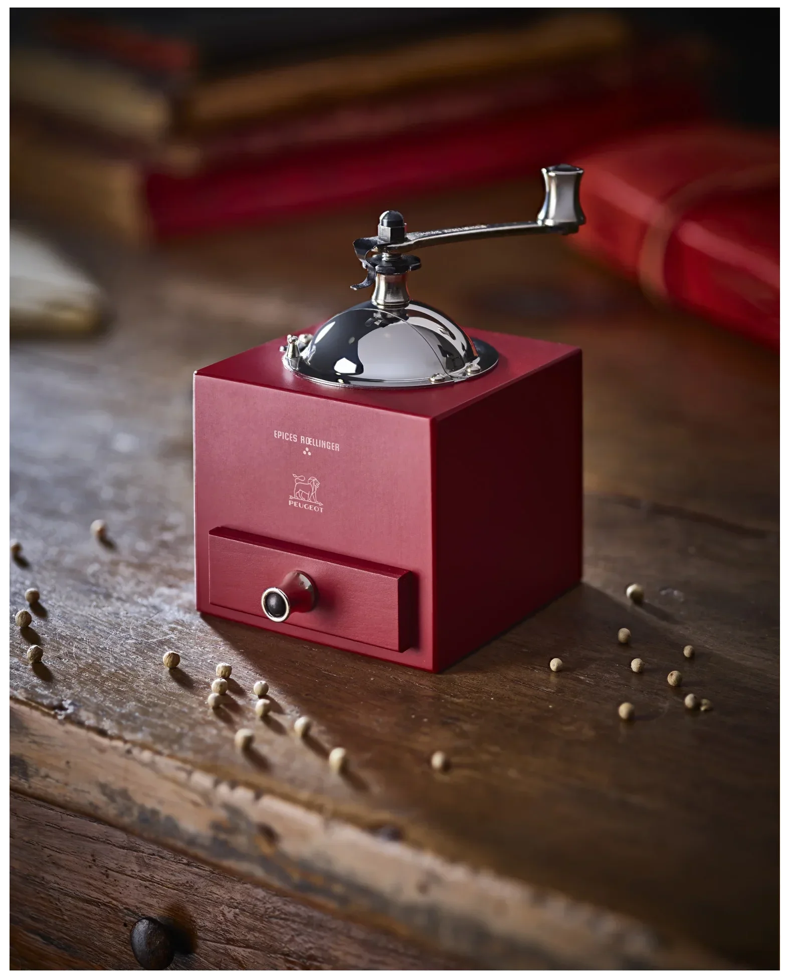 Le MOULIN D'OLIVIER ROELLINGER Mlýnek na pepř 13 cm červený / PEUGEOT