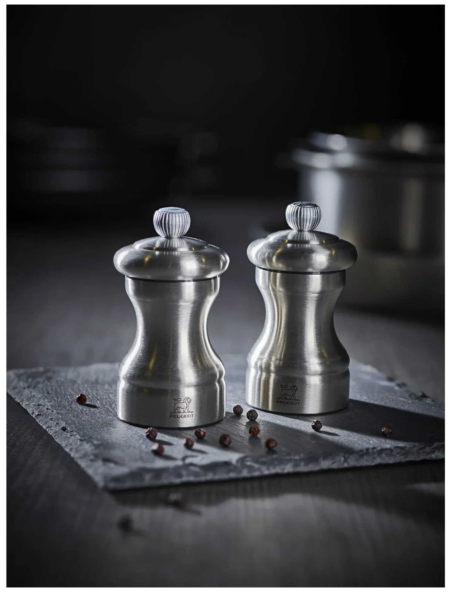 BISTRO CHEF Mlýnek na pepř 10 cm ocelový / PEUGEOT