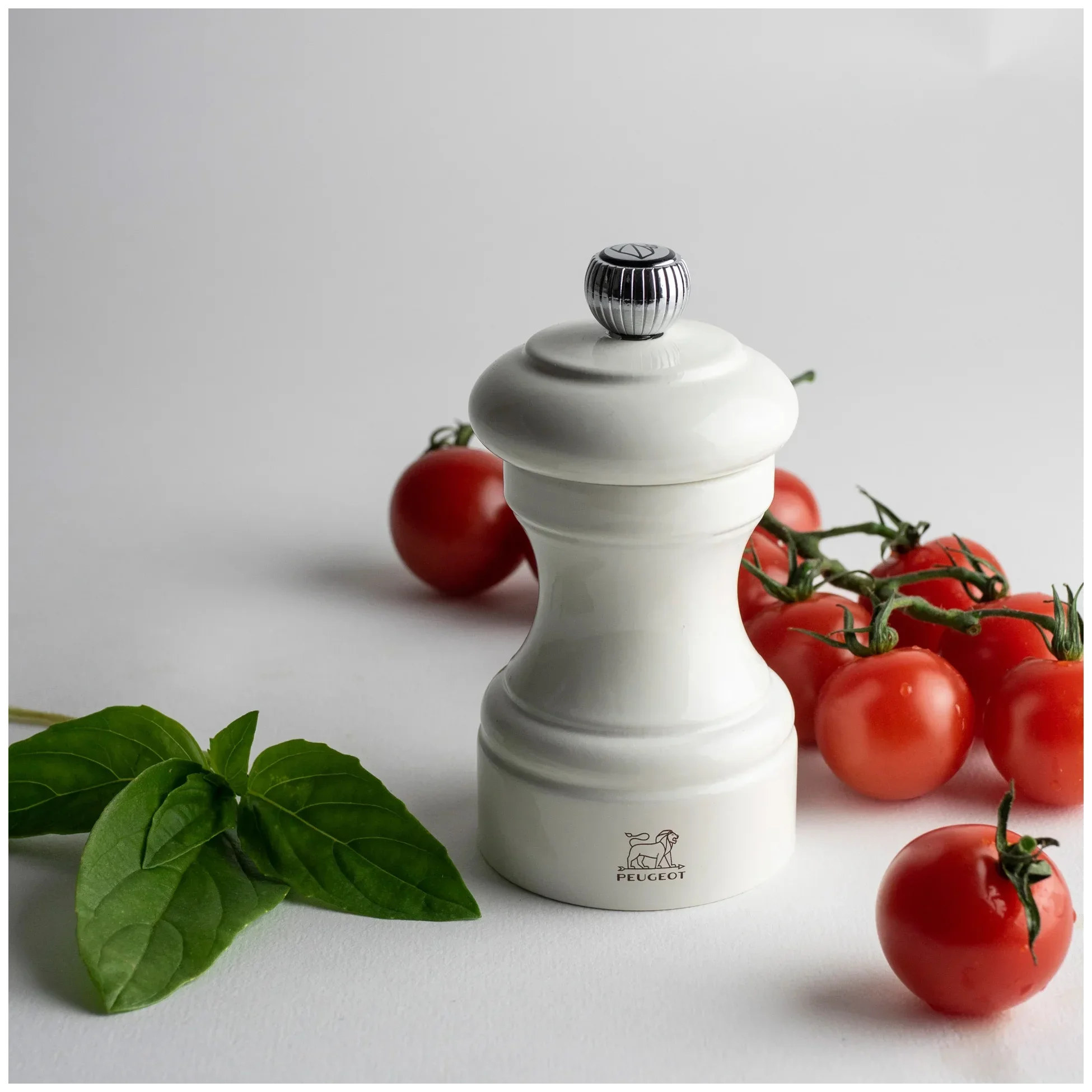 BISTRORAMA Mlýnek na pepř 10 cm Ivory Lacquer / PEUGEOT