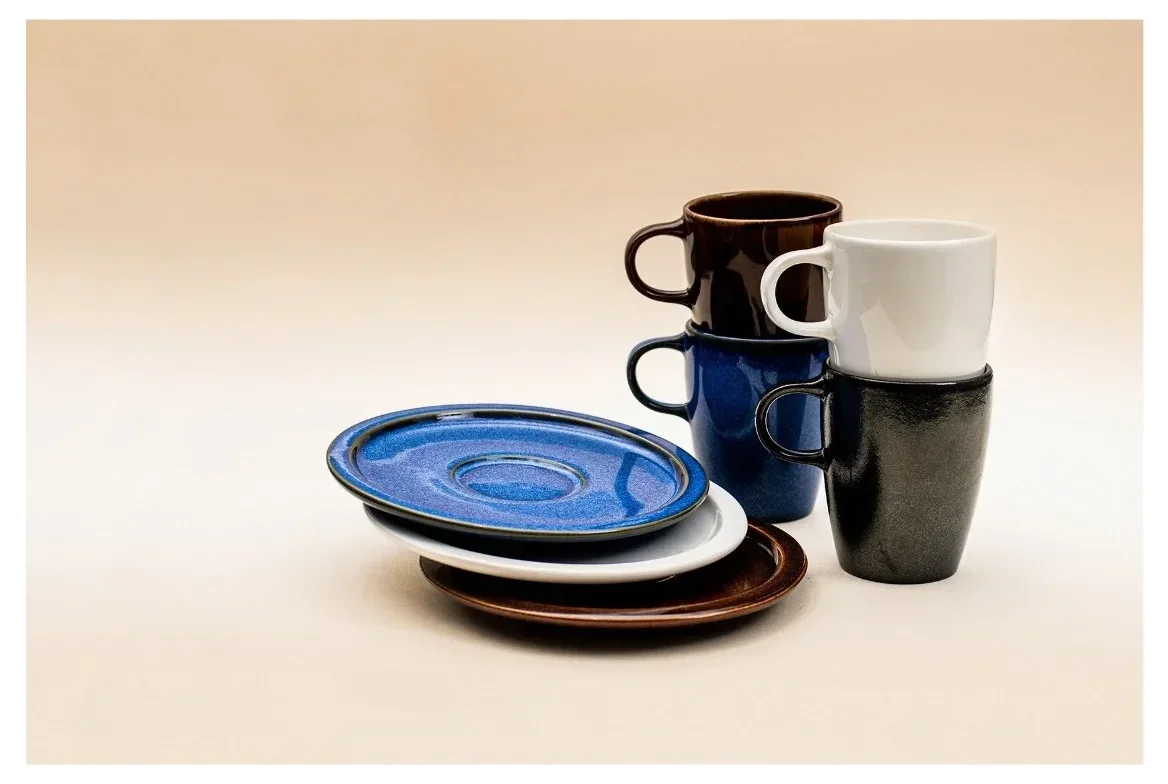 EASE RAKSTONE Podšálek na espresso 13 cm jantarový / RAK PORCELAIN
