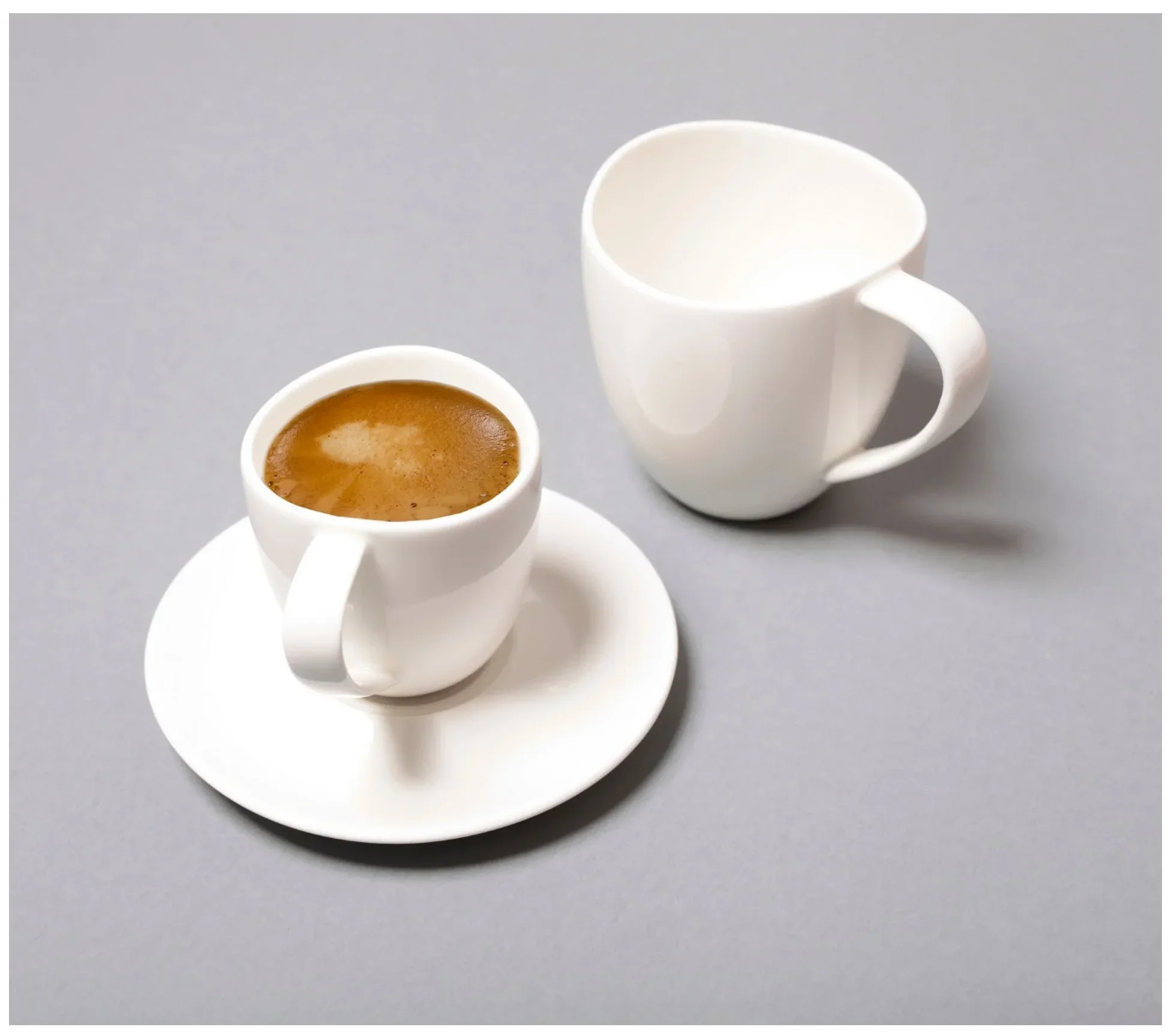 SUGGESTIONS Šálek 300 ml Swirls / RAK PORCELAIN