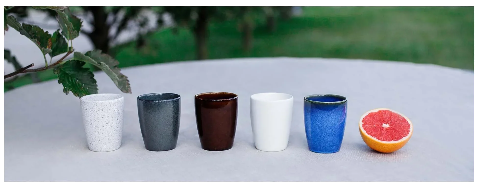 EASE RAKSTONE Hrnek bez ouška 230 ml jantarový / RAK PORCELAIN