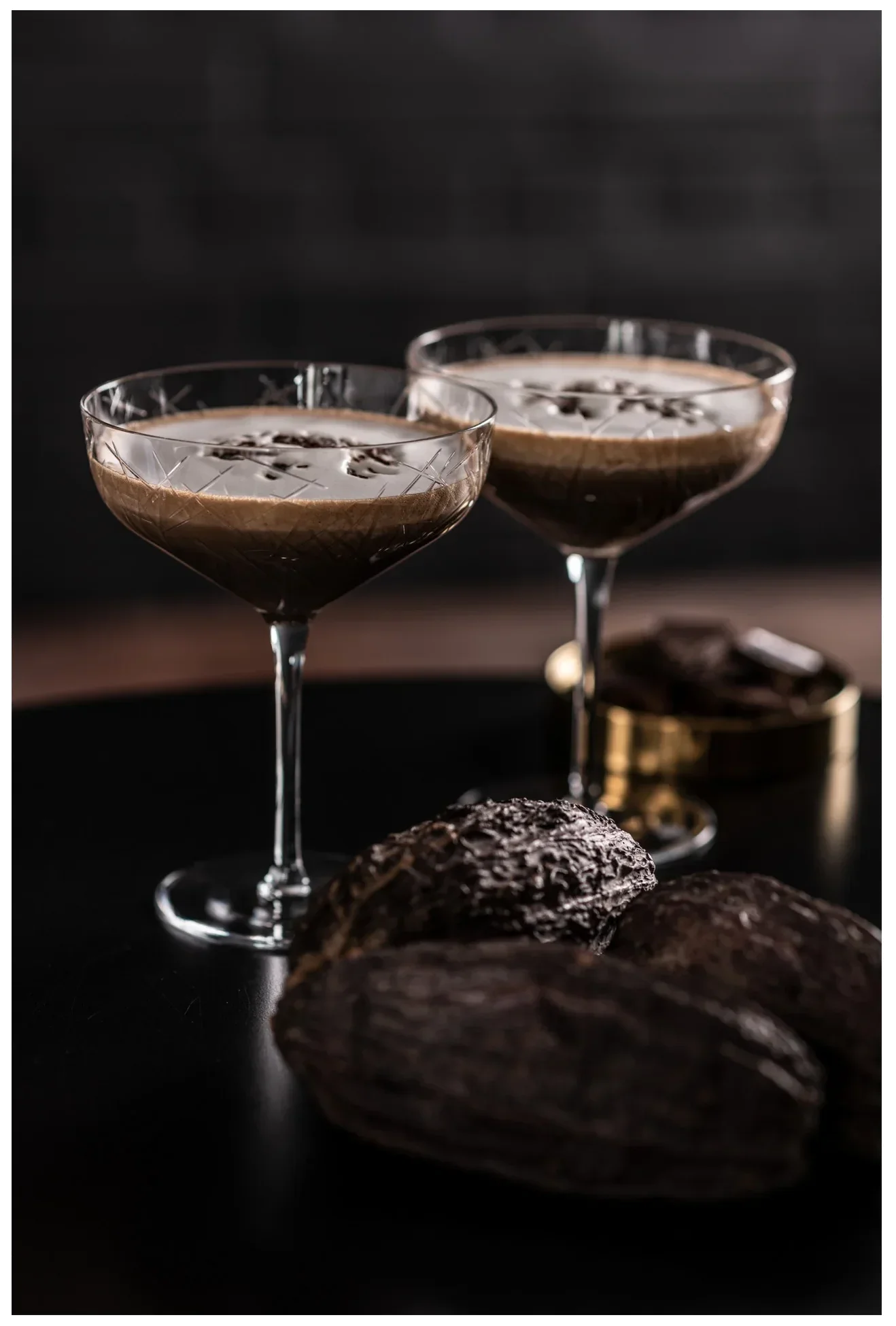 BAR PREMIUM NO. 3 Koktejlová sklenice 370 ml, sada 2 ks / ZWIESEL HANDMADE