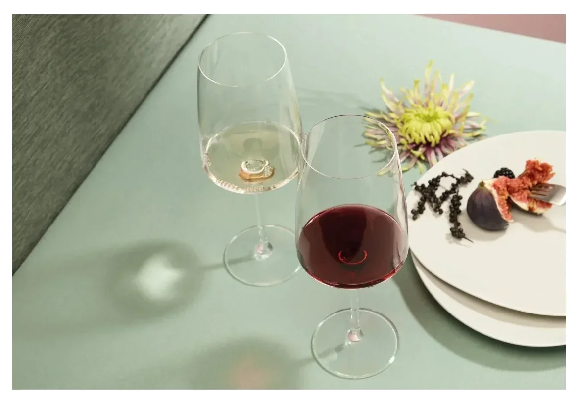 VIVID SENSES Sklenice Fruity & Delicate 535 ml, sada 2 ks / ZWIESEL GLAS