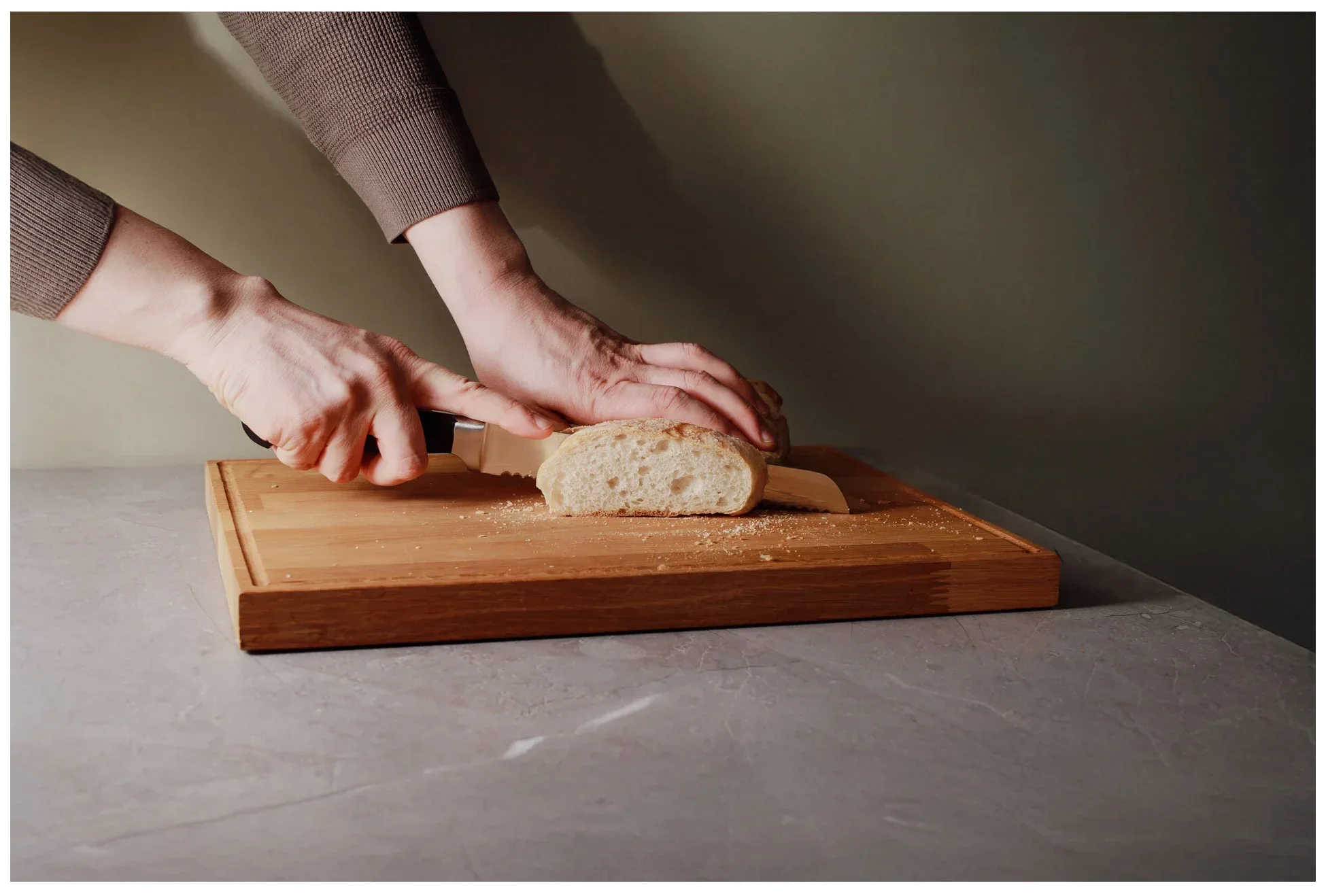 CATERWARE Nůž na chléb JUSTCUT kovaný, délka 20 cm