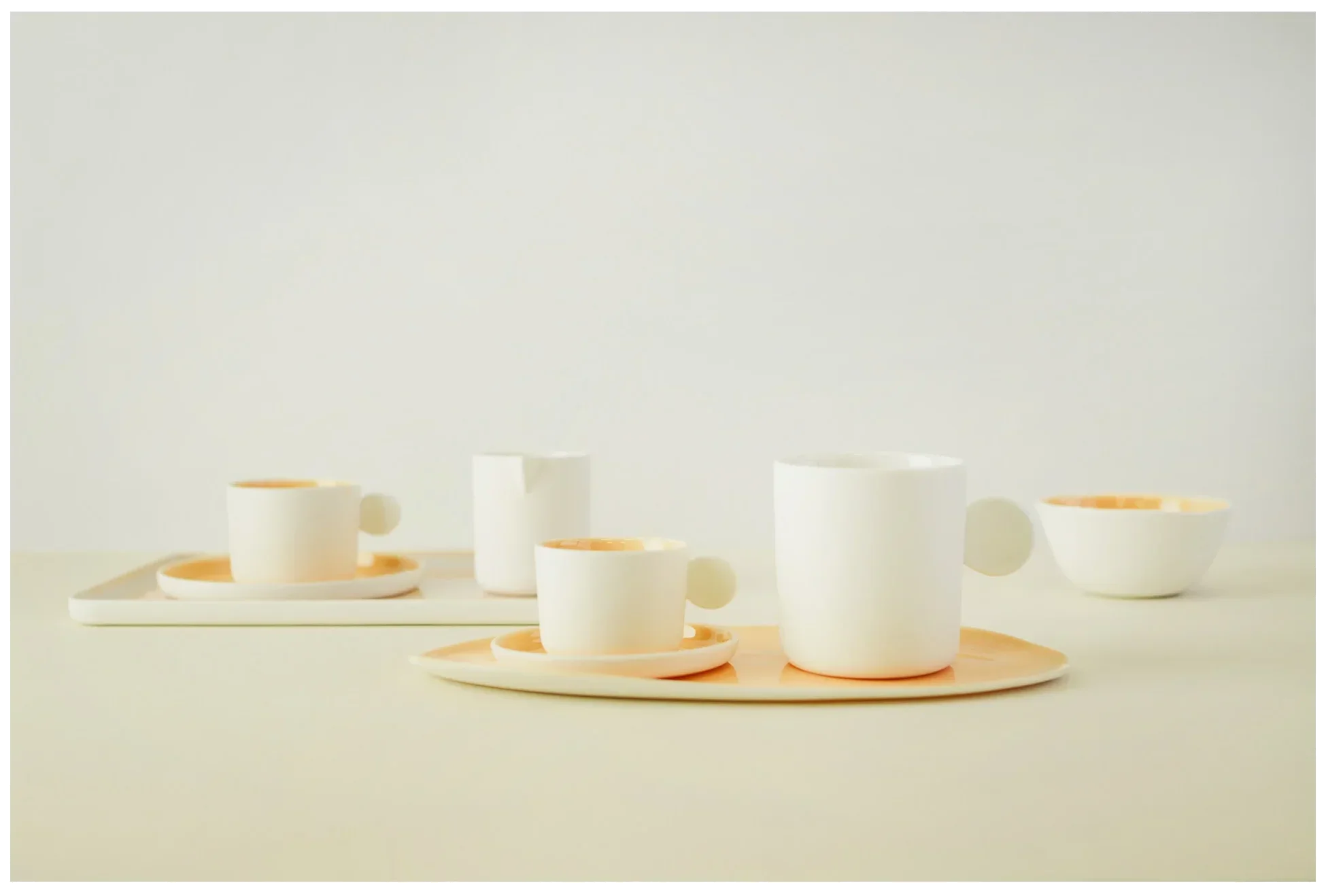 ETER Oválný talíř 26,5x14 cm, lososový / VERLO