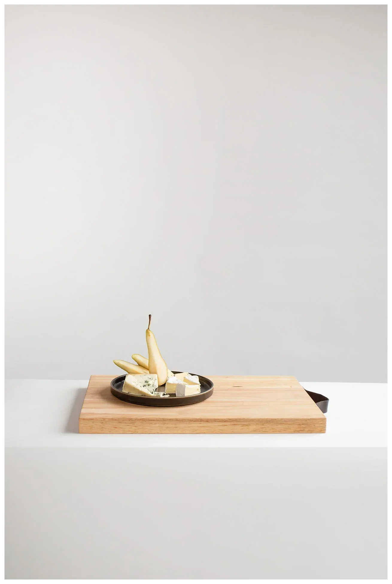 Obdélníkové dřevěné servírovací prkénko 46x32 cm mango / VERLO