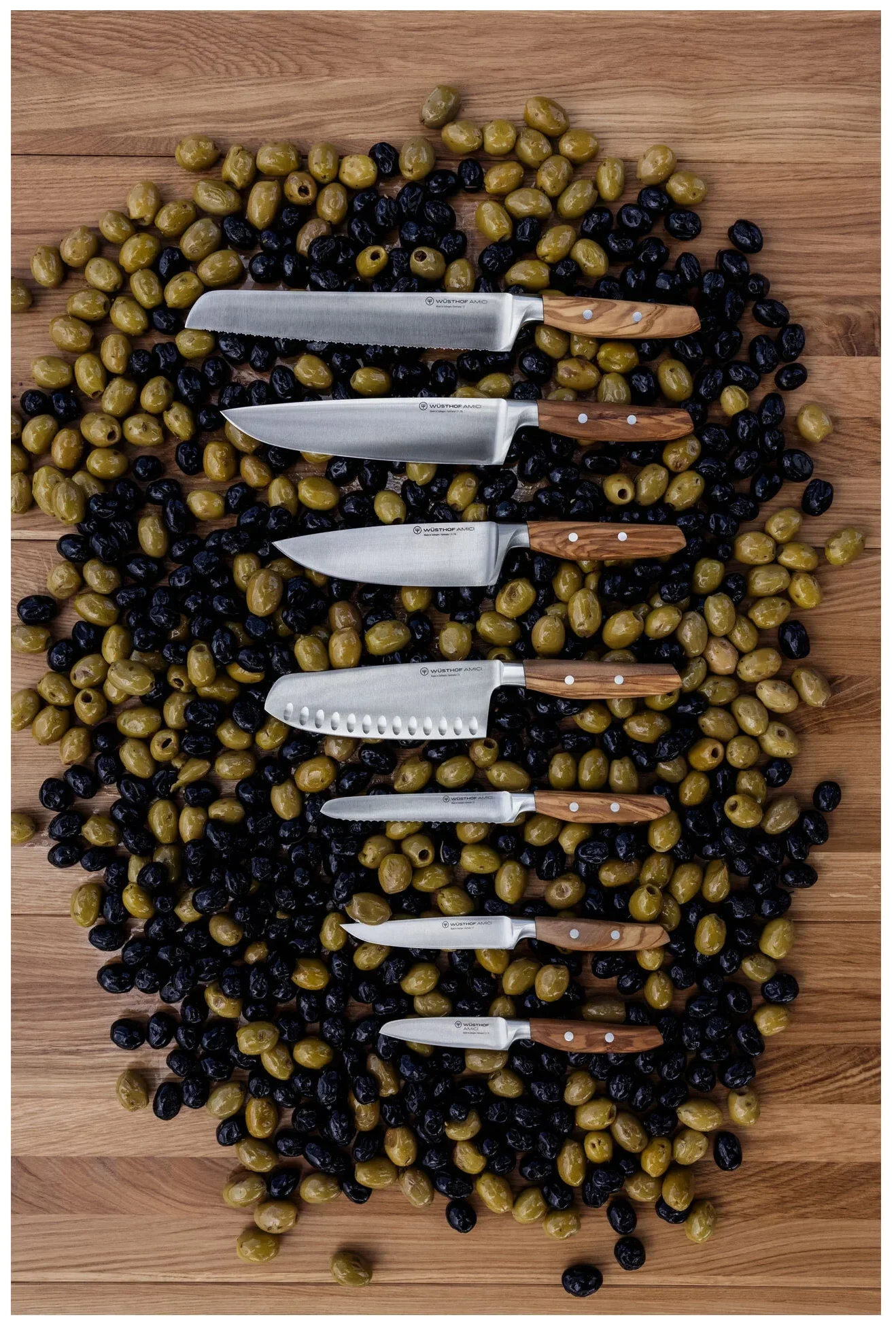 AMICI Nůž santoku 17/29,7 cm / WÜSTHOF