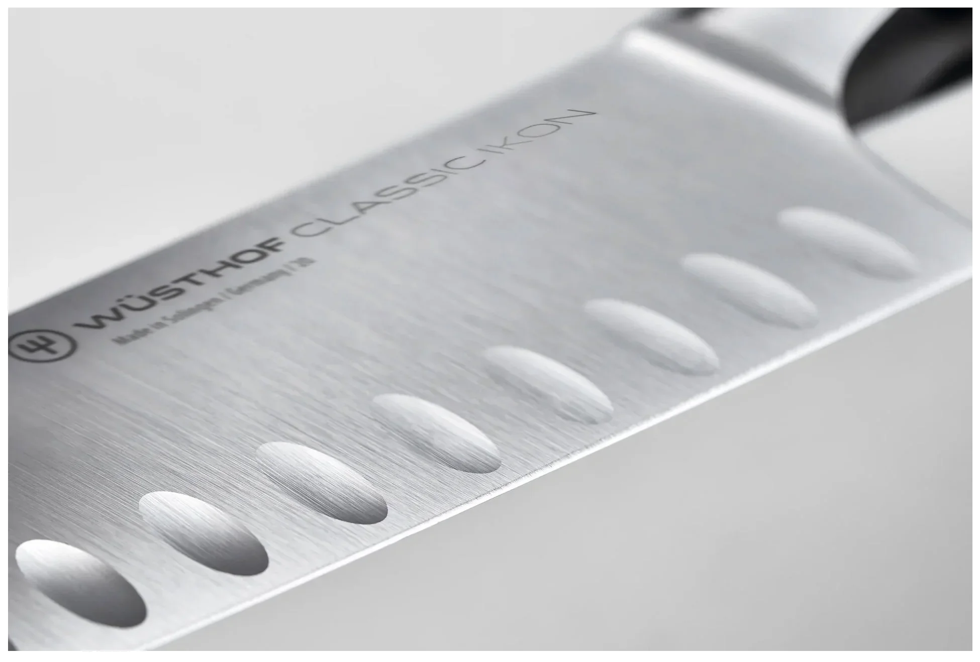 CLASSIC IKON Nůž Santoku 17 cm / WÜSTHOF